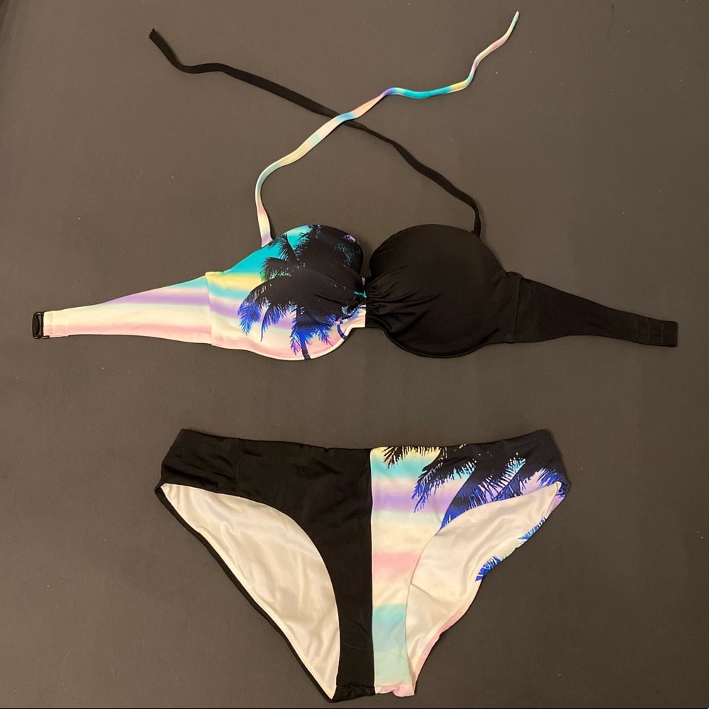 Victoria’s Secret bikini TOP, 34D